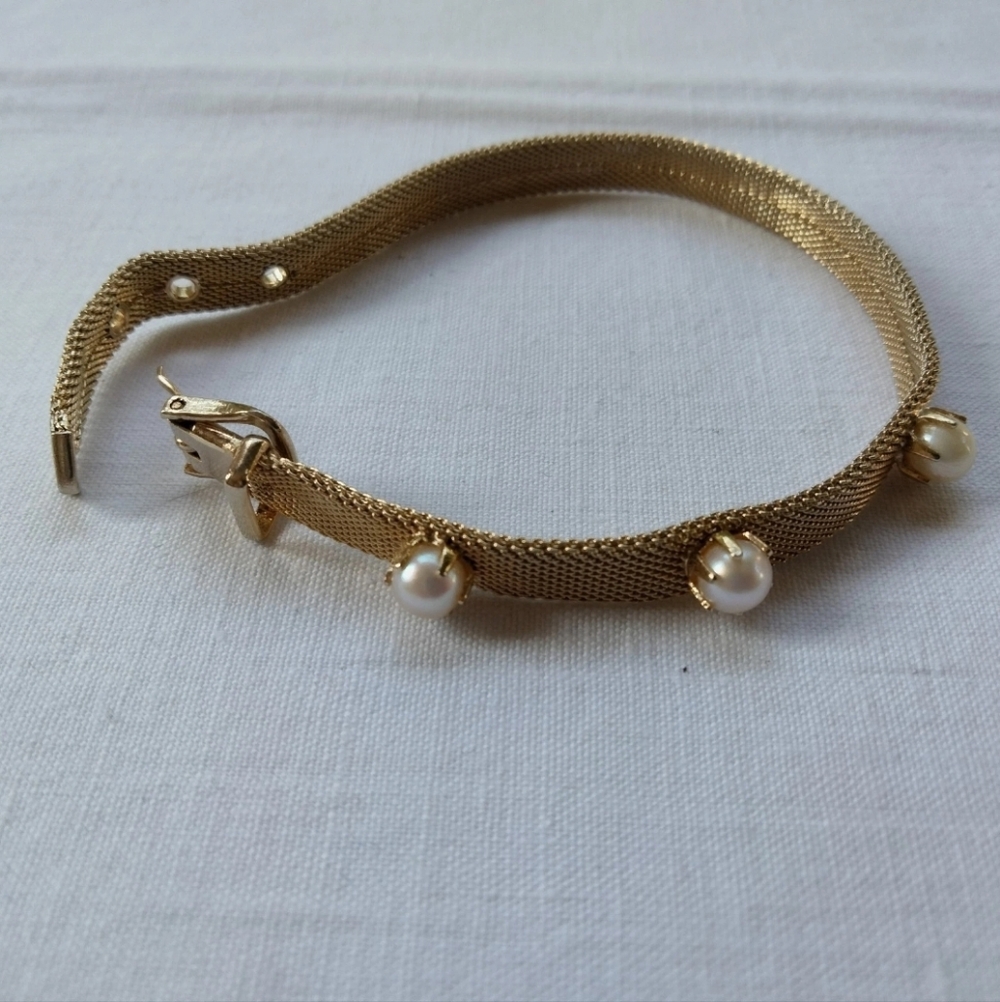 Vintage Gold Tone Mesh & Faux Pearl Buckle Bracelet Approx. 7" VTG